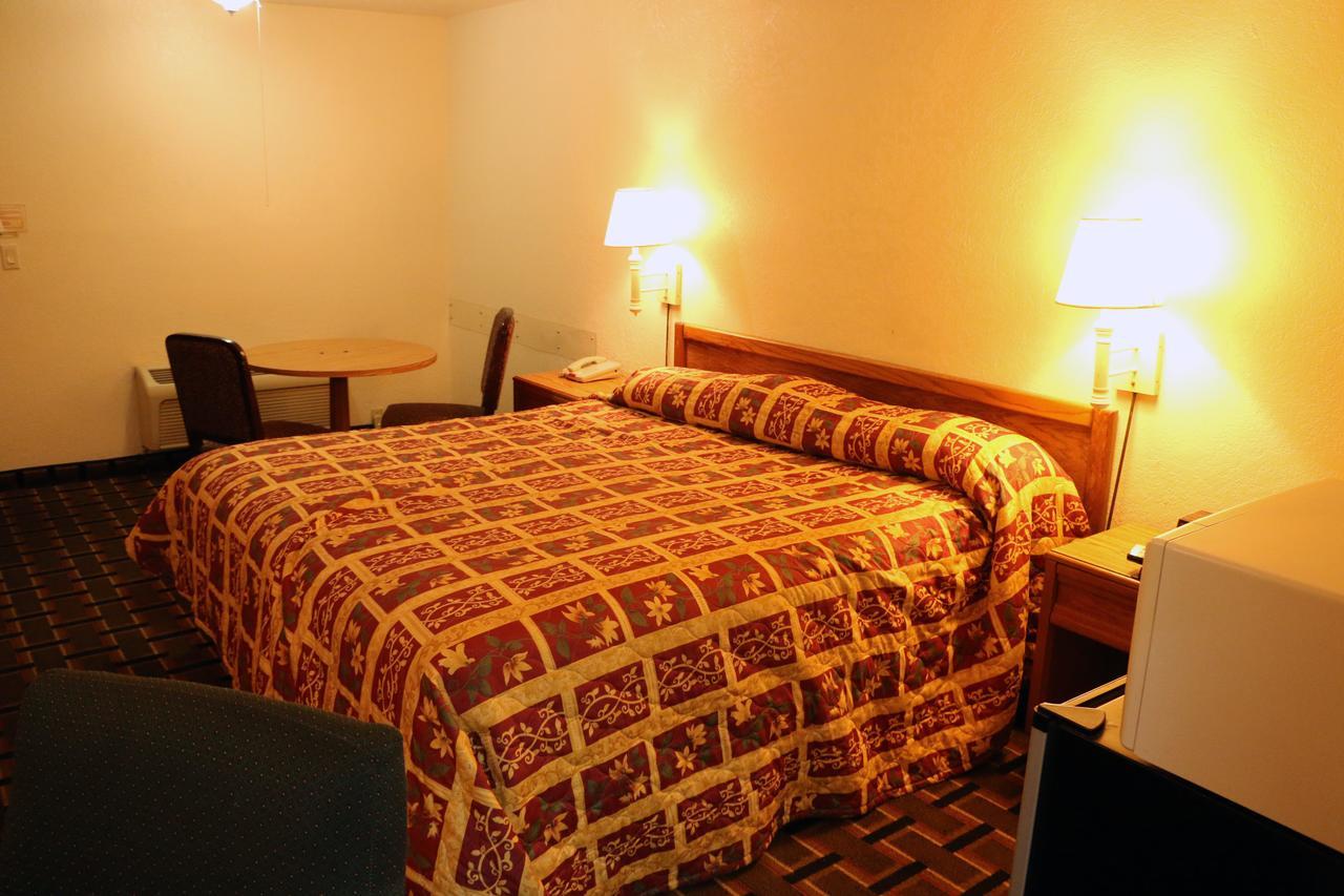 Bed Ford Inn Erie Exteriér fotografie